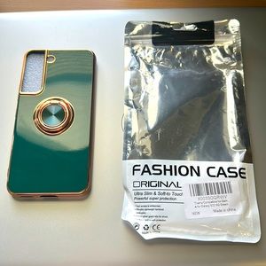 Samsung Galaxy S22 phone case Green and gold